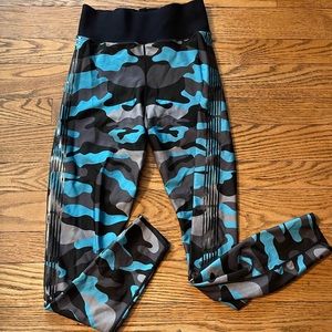 Ultracor leggings size small